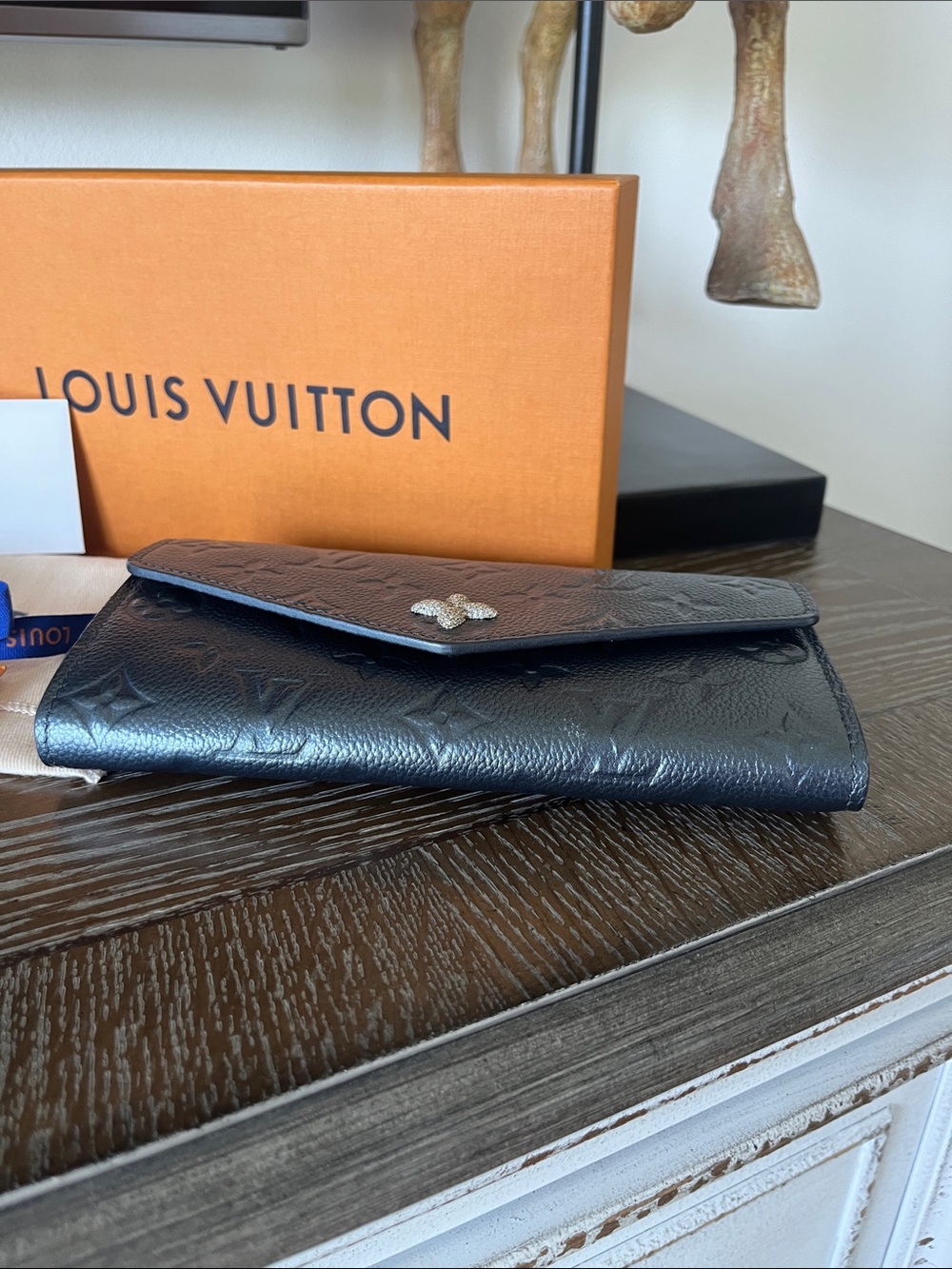 Louis Vuitton Metallic Crystal Floral Sarah Wallet - Picture 7 of 13